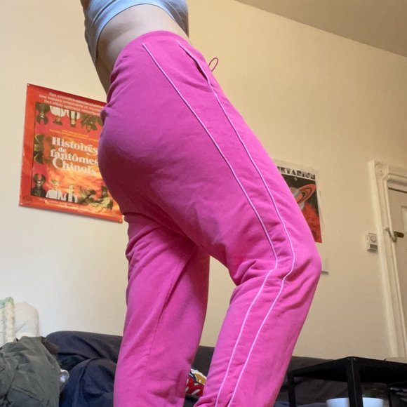 Pink Puma Sweatpants (L) - Picture 1 of 2